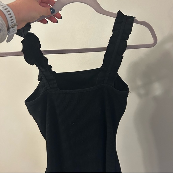 Le Lis Ruffled Ribbed Bodysuit Size Small - Picture 4 of 6
